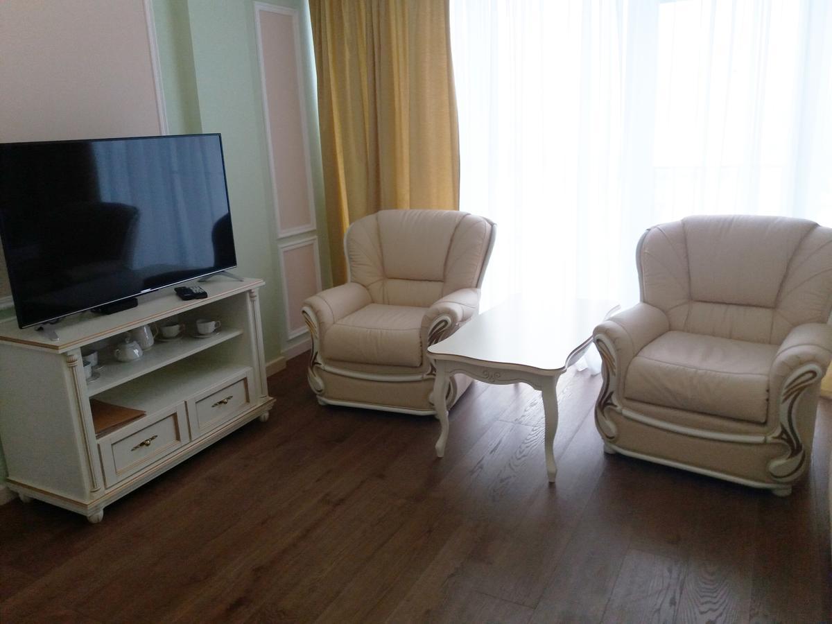 Berezka Health Resort & Spa Salihorsk Buitenkant foto