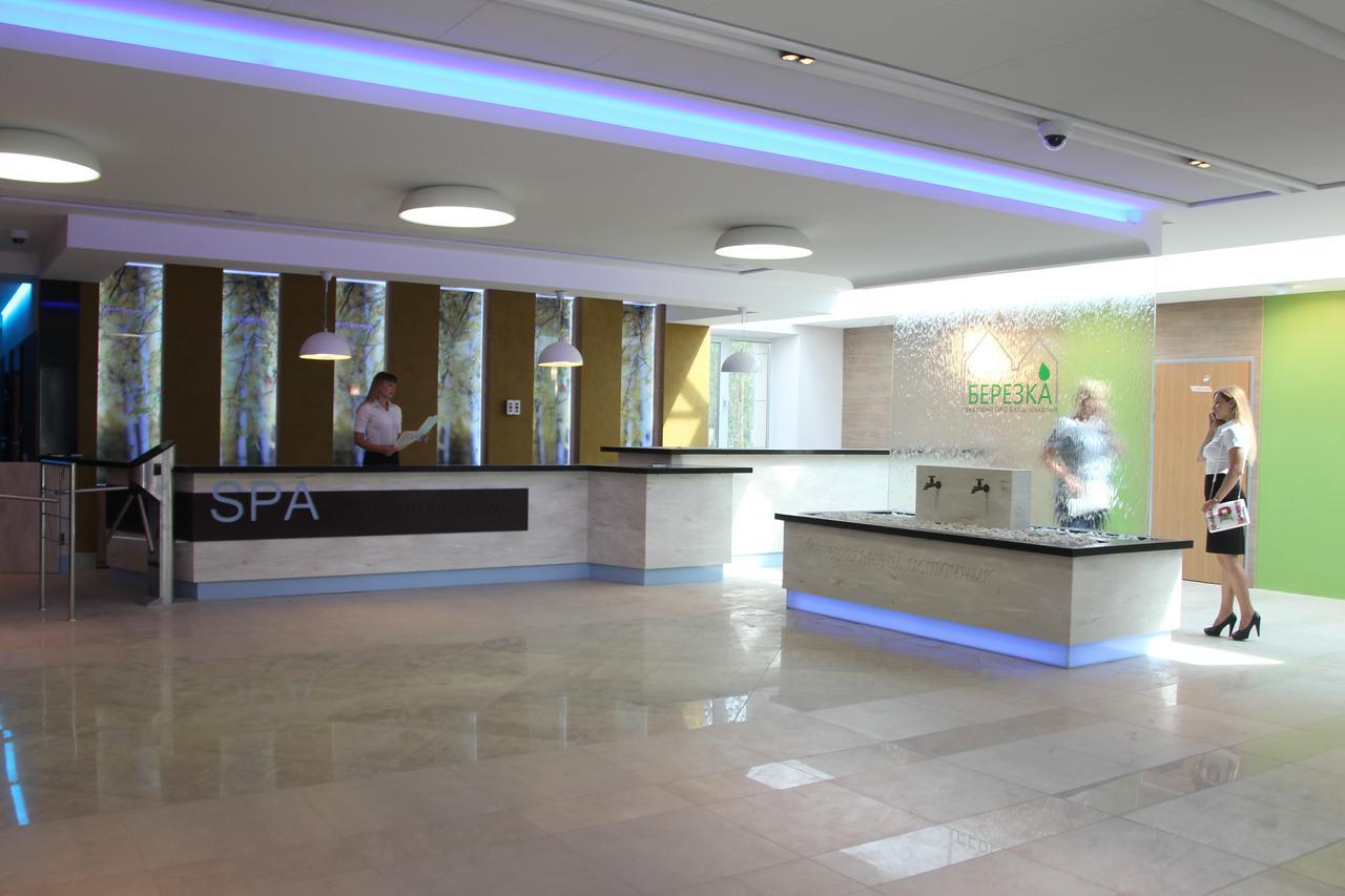 Berezka Health Resort & Spa Salihorsk Buitenkant foto